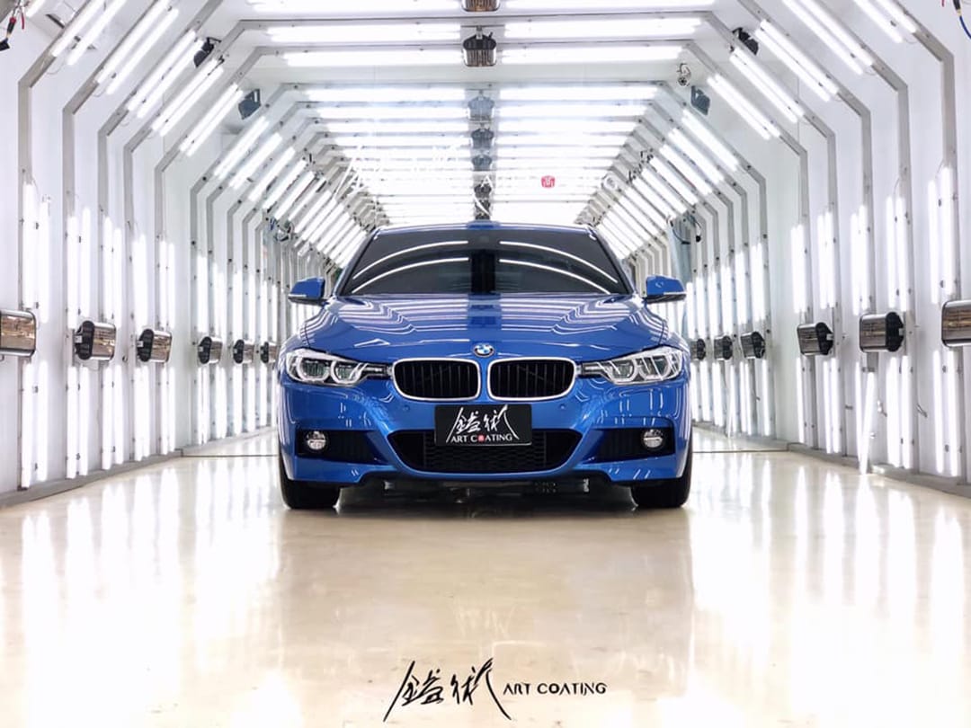 BMW 寶馬 320i 藍色作品主圖