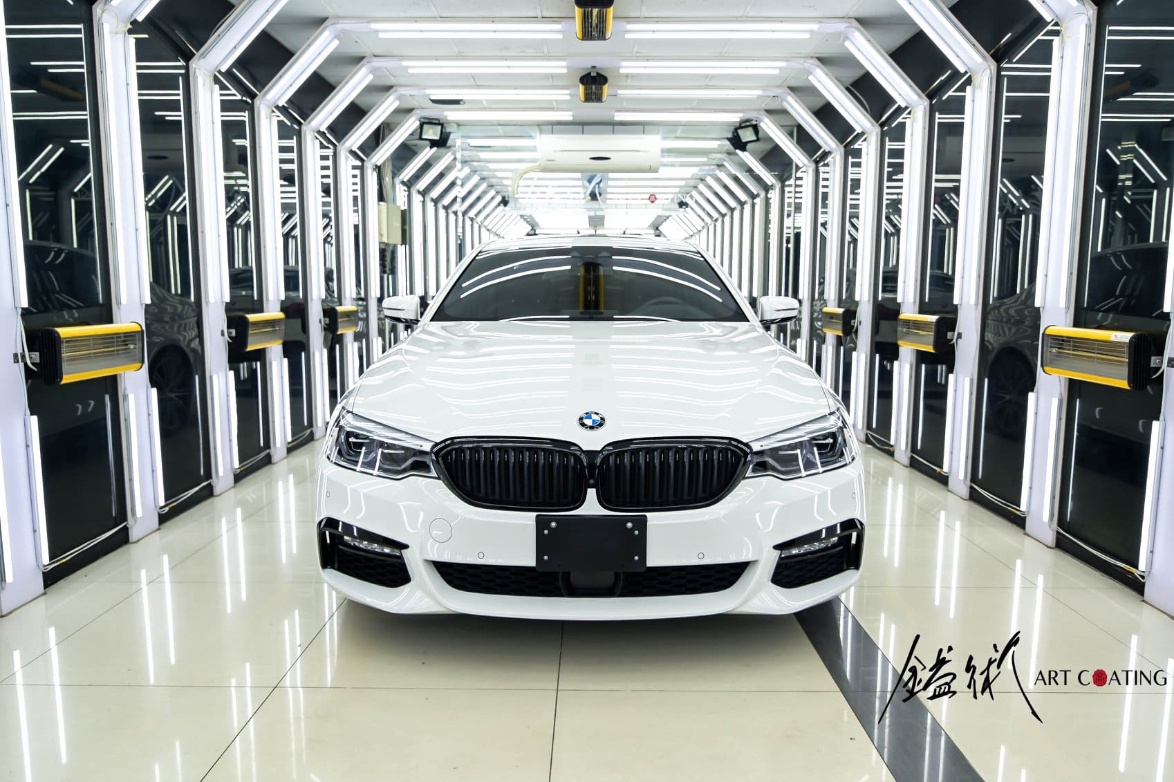 BMW 寶馬 540i 白色作品主圖