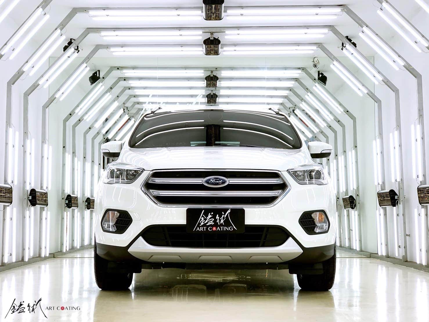 Ford 福特 Kuga 白色作品主圖