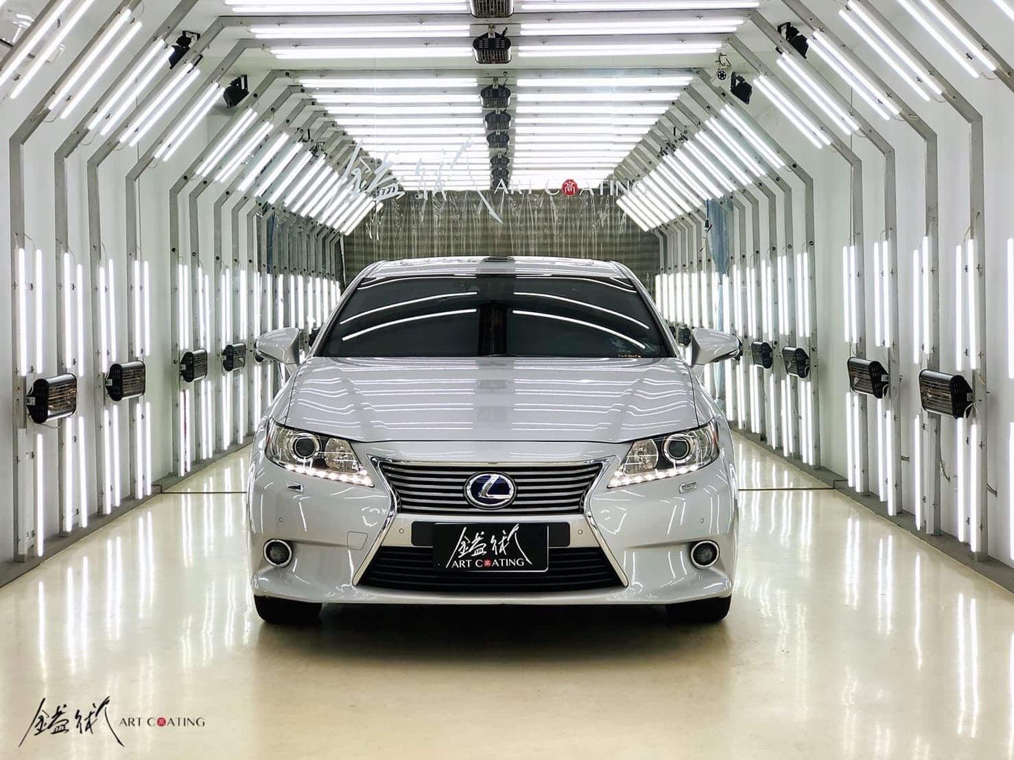 Lexus 凌志 ES300h 銀色作品主圖