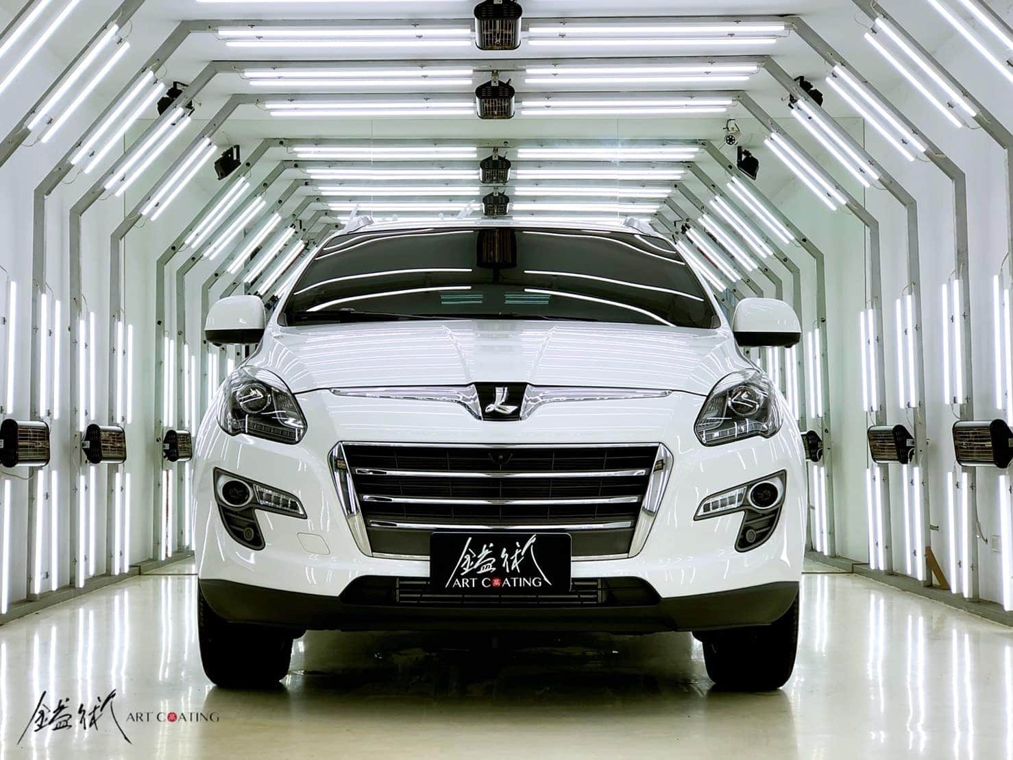 Luxgen 納智捷 U7Turbo 白色作品主圖