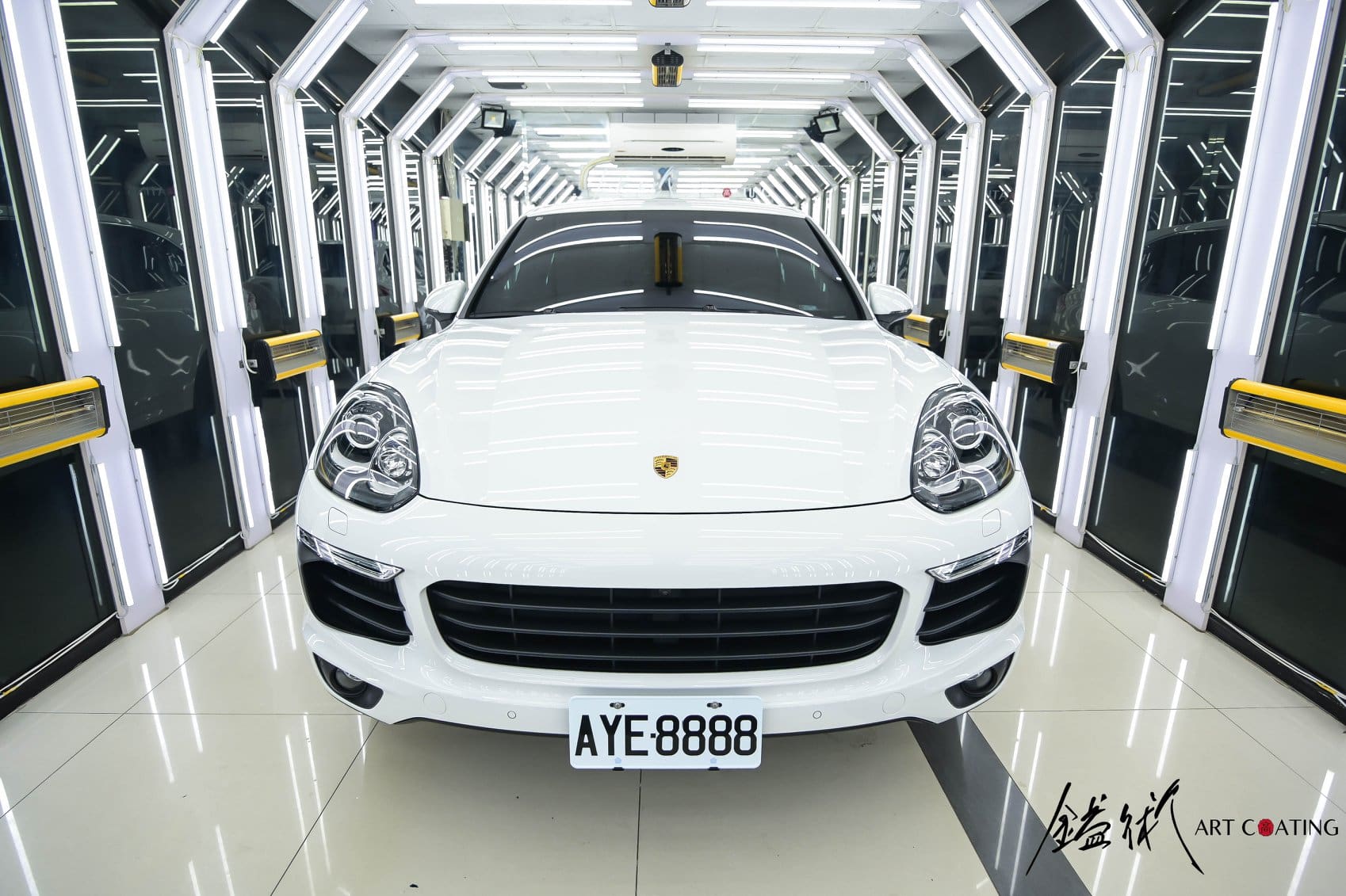 Porsche 保時捷 Cayenne 白色作品主圖