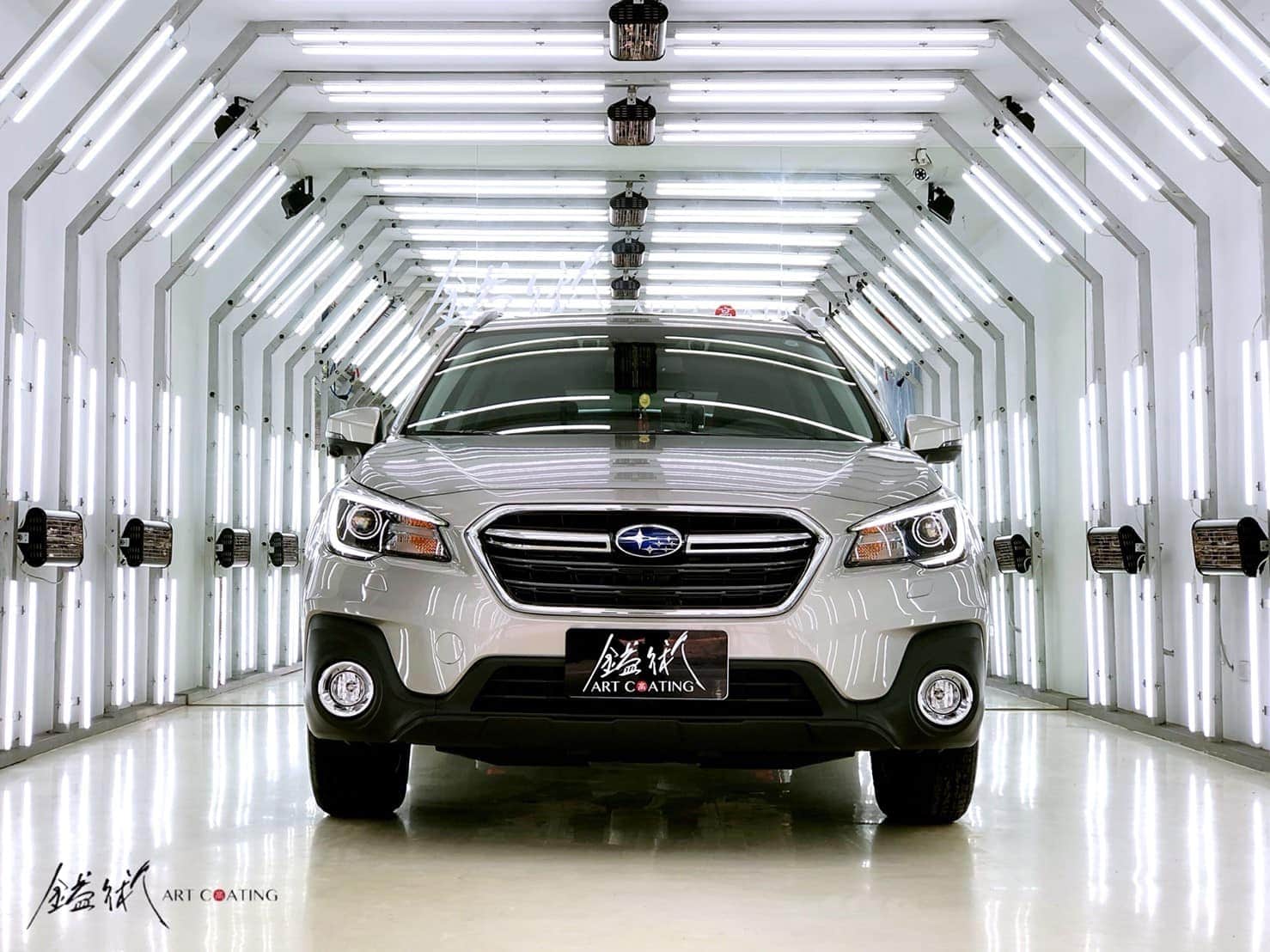 Subaru 速霸陸 Outback 灰色作品主圖
