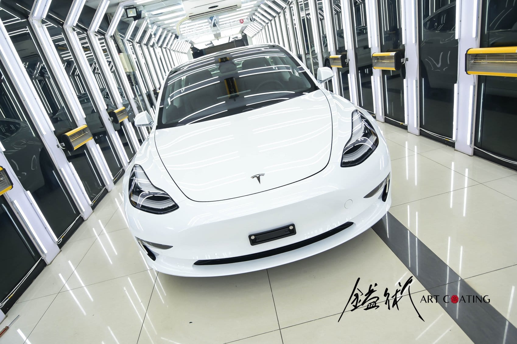 Tesla 特斯拉 Model-3 白色作品主圖