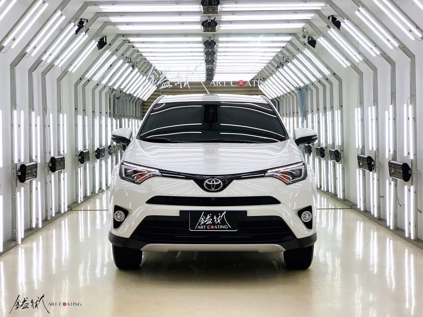 Toyota 豐田 RAV4 白色作品主圖